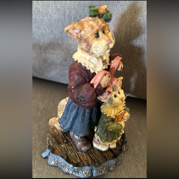 BOYDS BEARS & FRIENDS (MOMS MAKE EVERYTHING PURRFECT} PURRSTONE COLLECTIONS - Picture 1 of 7